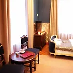 薇拉可莱耶旅馆 住宿加早餐酒店 乌斯特龙
