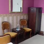 薇拉可莱耶旅馆 乌斯特龙