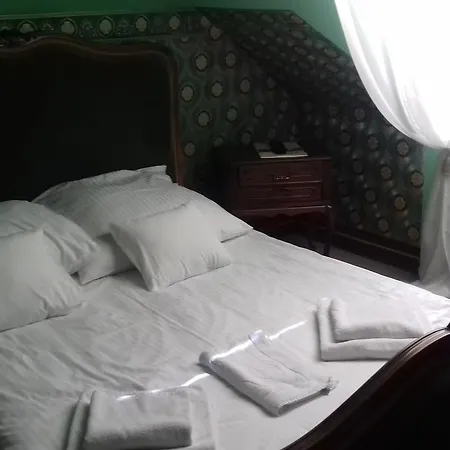 B&B Willa Kraj 우스트론