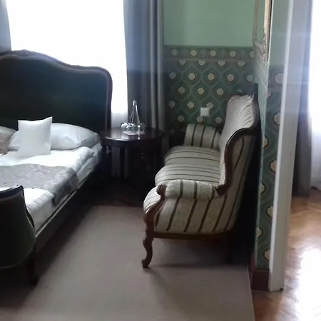 Willa Kraj B&B 우스트론