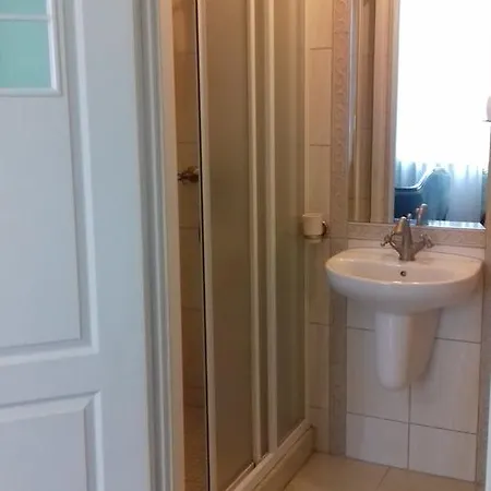 Kraj Bed & Breakfast
