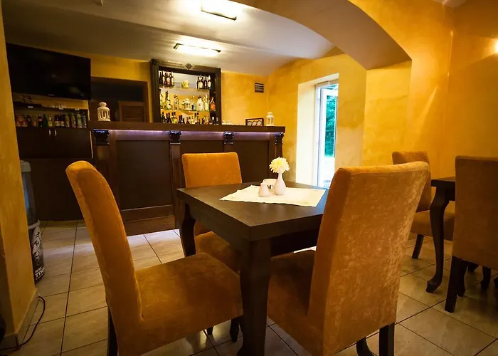 Willa Kraj Bed & Breakfast 3*